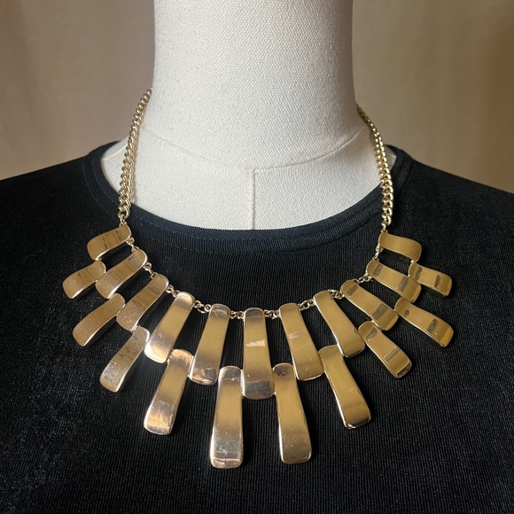 Liz Claiborne Jewelry - Gold Statement Bib Necklace Chunky Fringe Bold 90s Liz Claiborne